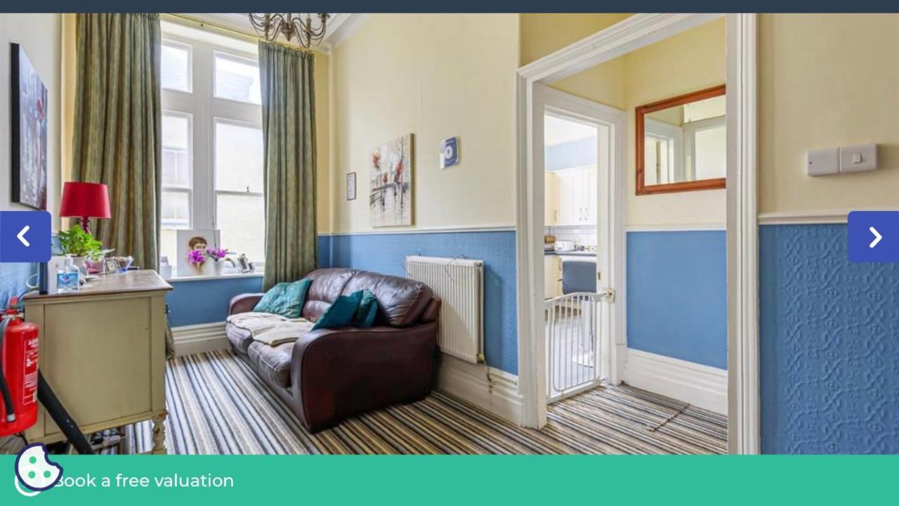 Hotel Portland House Llandrindod Wells Exterior foto
